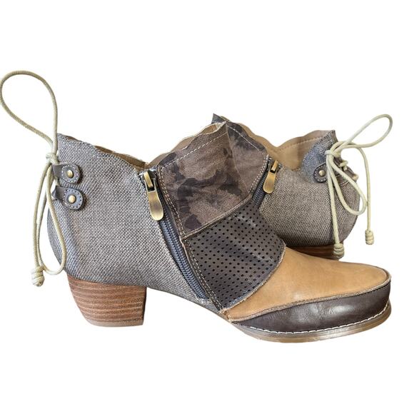 Corkys Elite Ankle Boots Womens Size 9 Brown/Cashew Multi Fabric Leather Ties - Picture 2 of 9